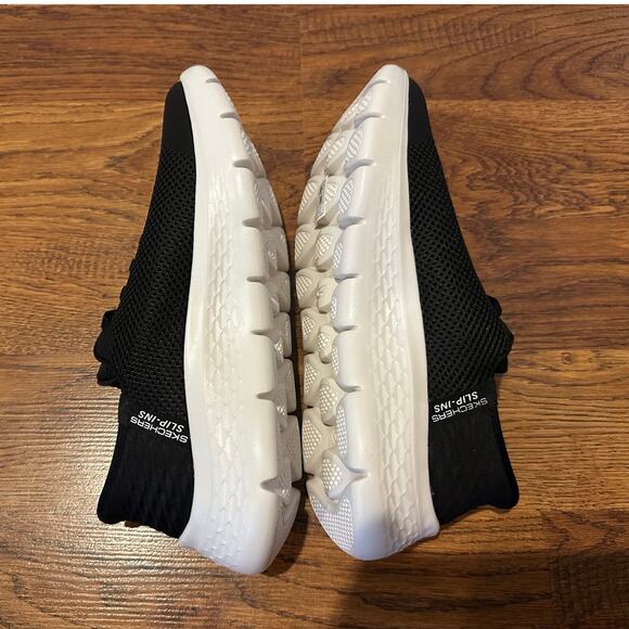 Skechers Go Walk Slip-In Sneakers - Black - Sz 7 Wide Stylish Comfort Shoes NWT - Picture 6 of 11